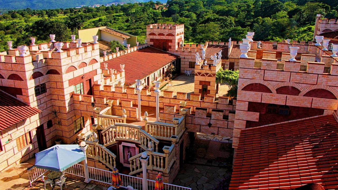 Pousada Al Castello Di Giulietta E Romeo Піренополіс Екстер'єр фото